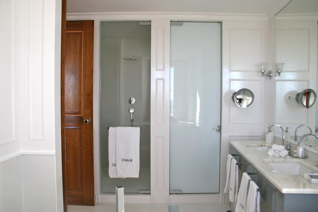 Chiado 16 Apartment Lisboa Phòng bức ảnh