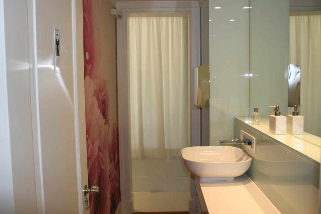 Chiado 16 Apartment Lisboa Ngoại thất bức ảnh